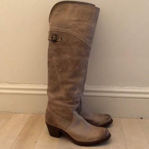 Frye Shoes - FRYE Distressed leather boots, size 7